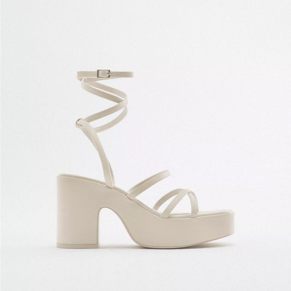 Zara Lace Up Platform Sandal, size 6.5. New. Color cream/white.